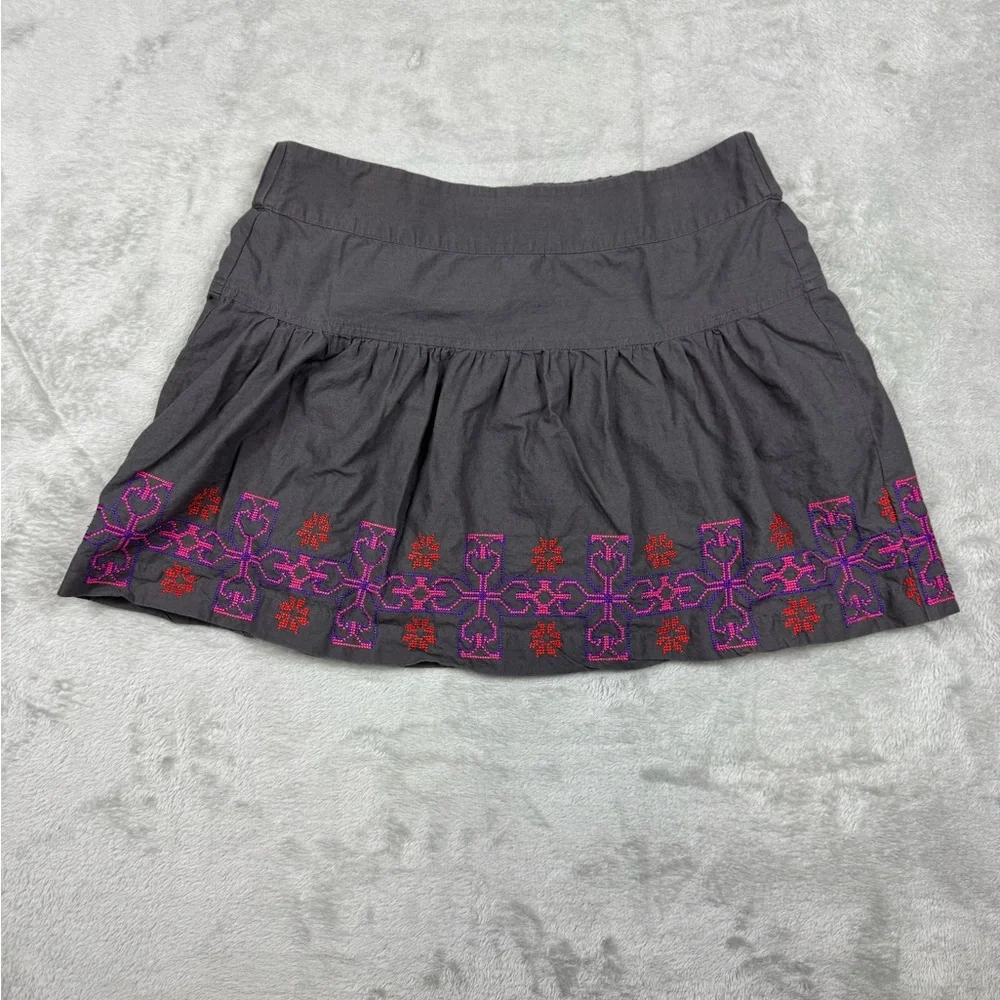 American Eagle Embroidered Boho skirt size‎ XS